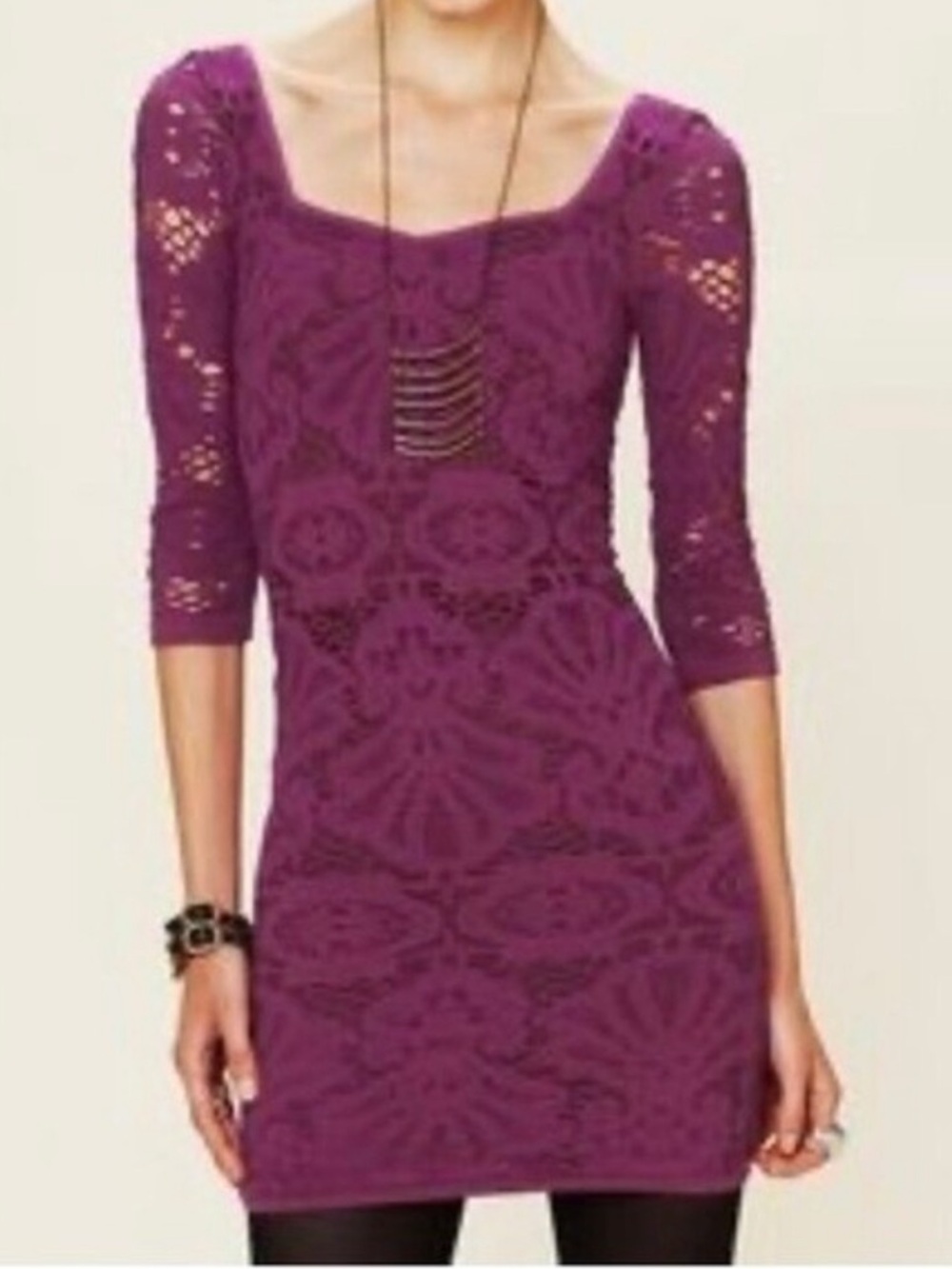 Free People Intimately Laser Cut Lace Bodycon Dress Berry Blush
Magenta